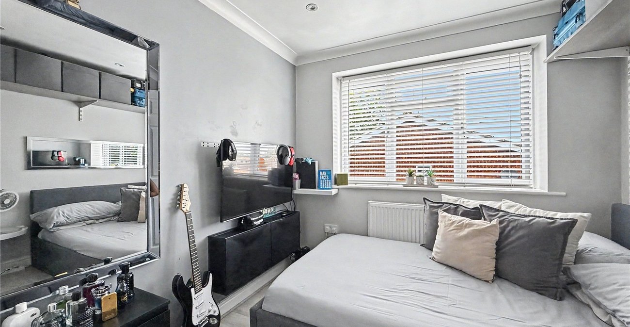 3 bedroom house for sale in Rainham | Robinson Michael & Jackson