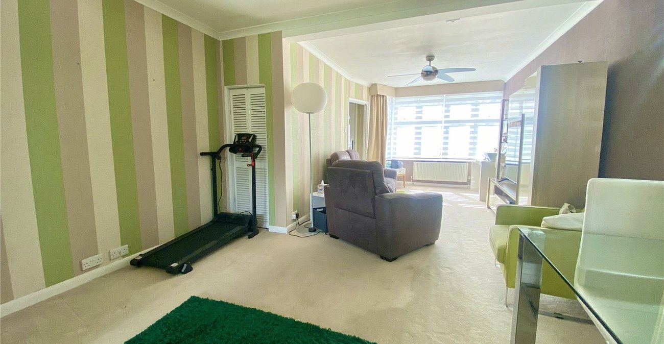 2 bedroom house for sale in Sidcup | Robinson Jackson