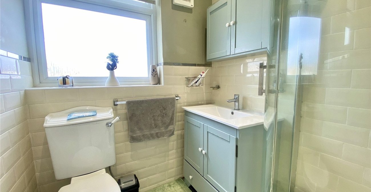 2 bedroom house for sale in Sidcup | Robinson Jackson