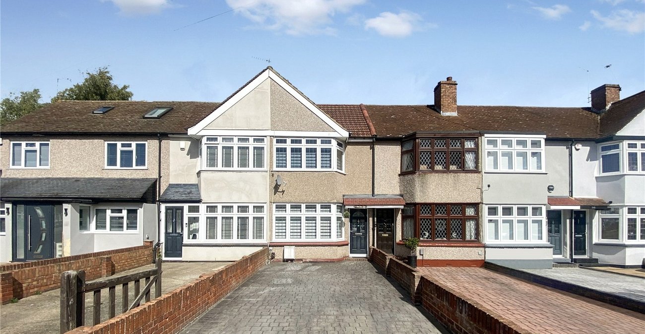 2 bedroom house for sale in Sidcup | Robinson Jackson