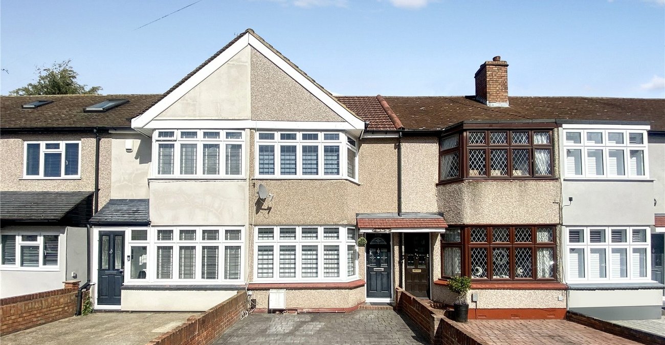 2 bedroom house for sale in Sidcup | Robinson Jackson