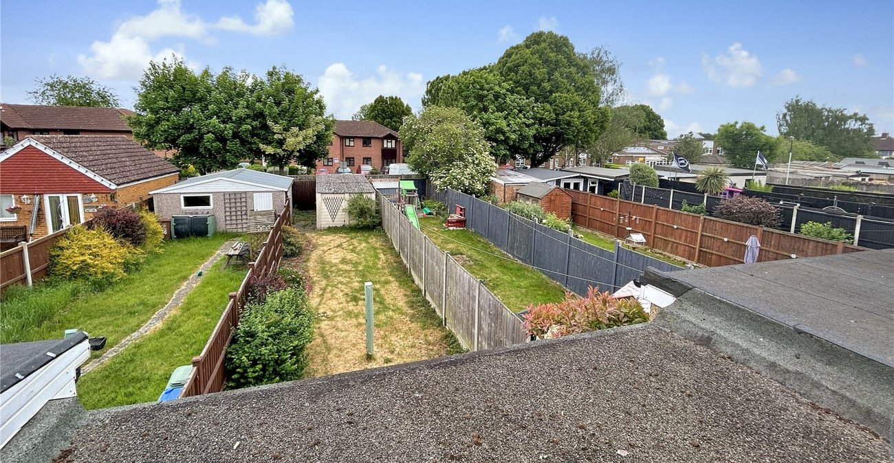 2 bedroom house for sale in Sidcup | Robinson Jackson