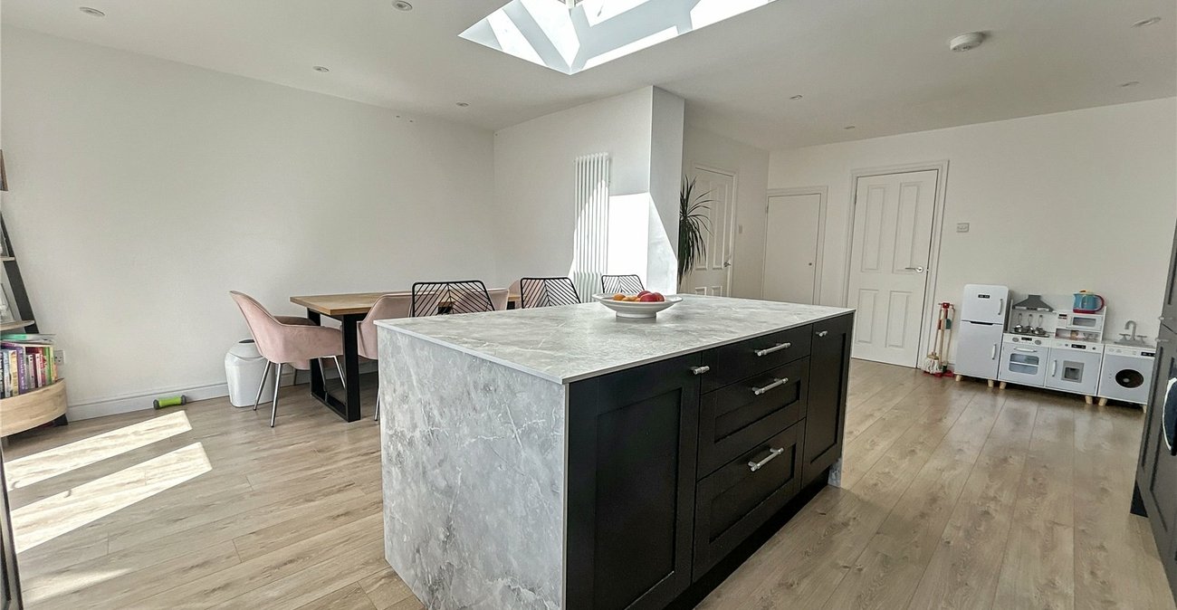 2 bedroom house for sale in Sidcup | Robinson Jackson