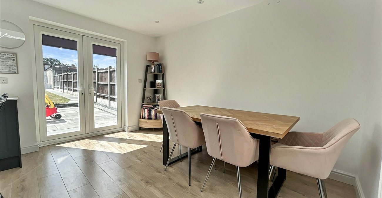 2 bedroom house for sale in Sidcup | Robinson Jackson