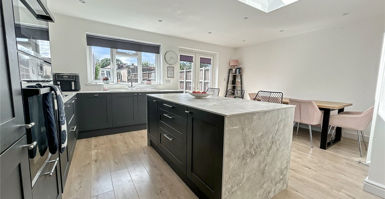 2 bedroom house for sale in Sidcup | Robinson Jackson