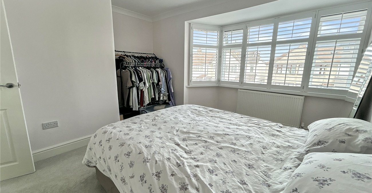 2 bedroom house for sale in Sidcup | Robinson Jackson