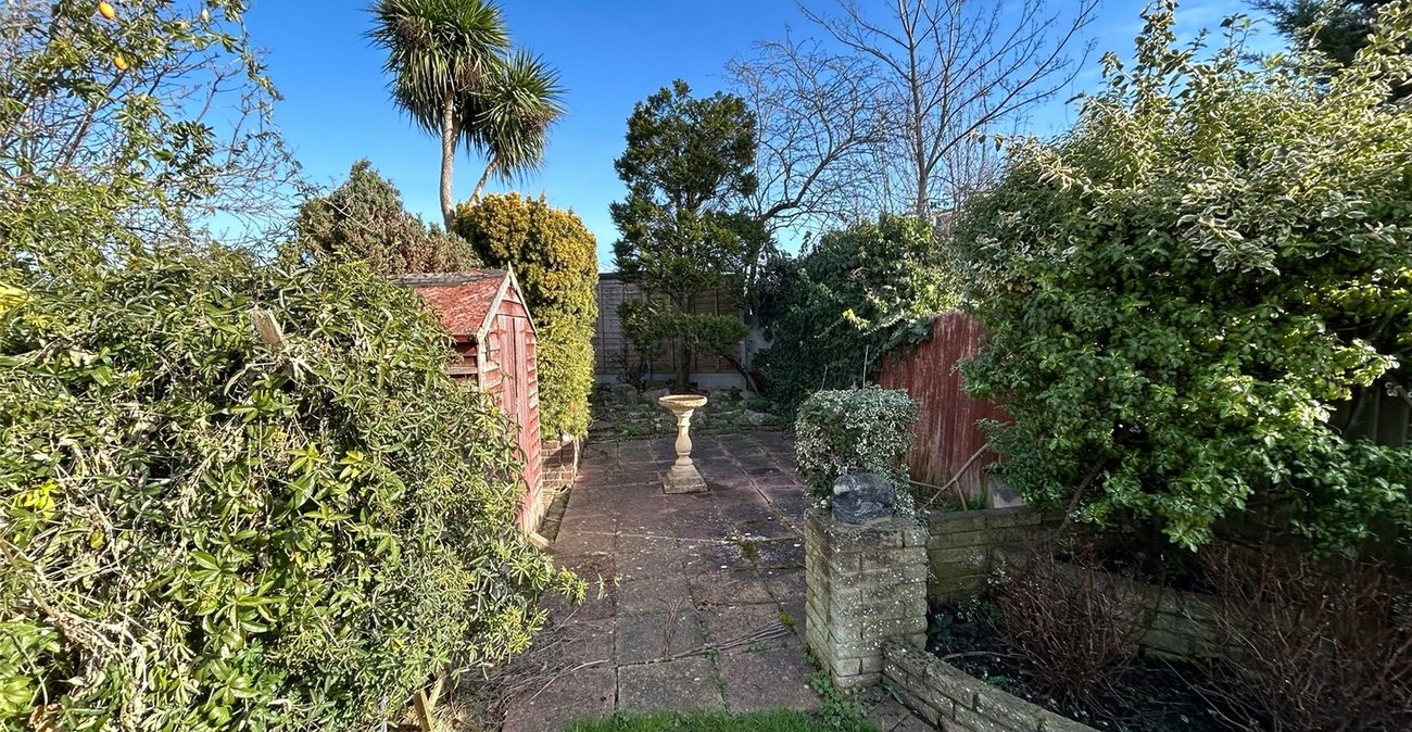 3 bedroom house for sale in Welling | Robinson Jackson