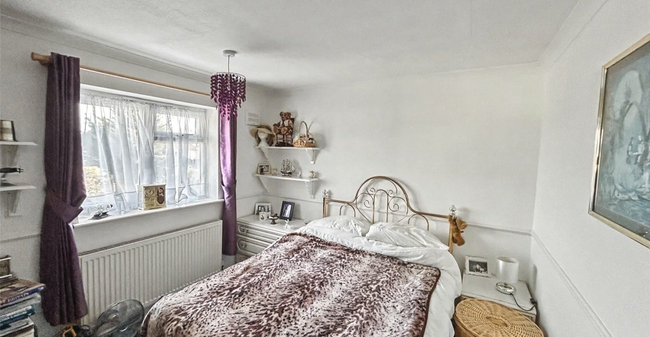 3 bedroom house for sale in Welling | Robinson Jackson