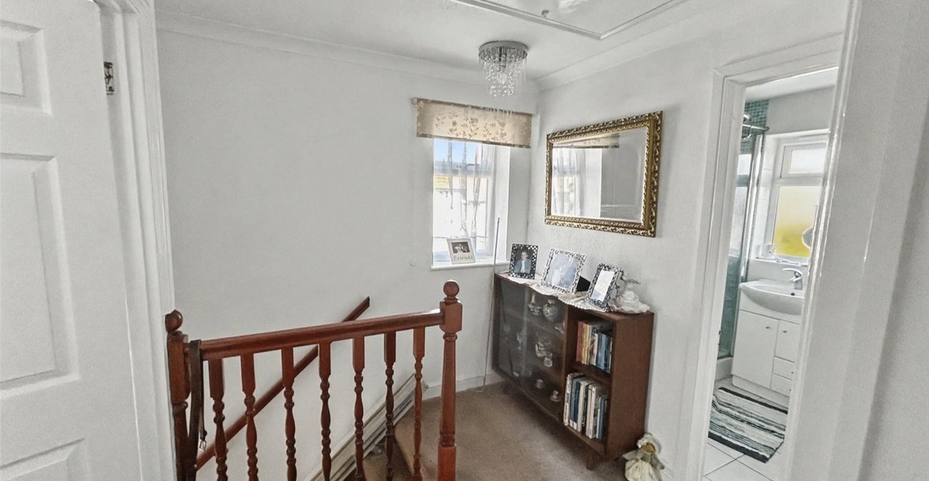 3 bedroom house for sale in Welling | Robinson Jackson