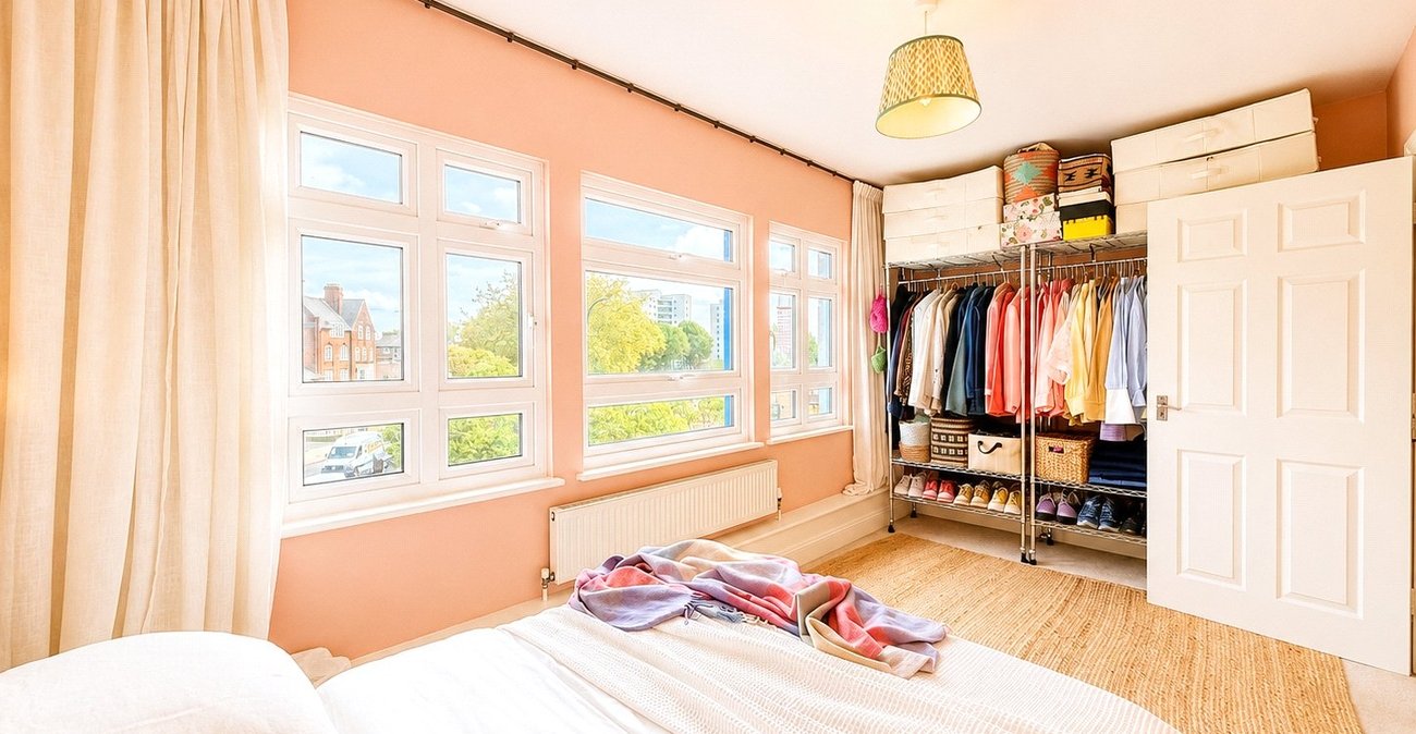 1 bedroom property for sale in London | Robinson Jackson