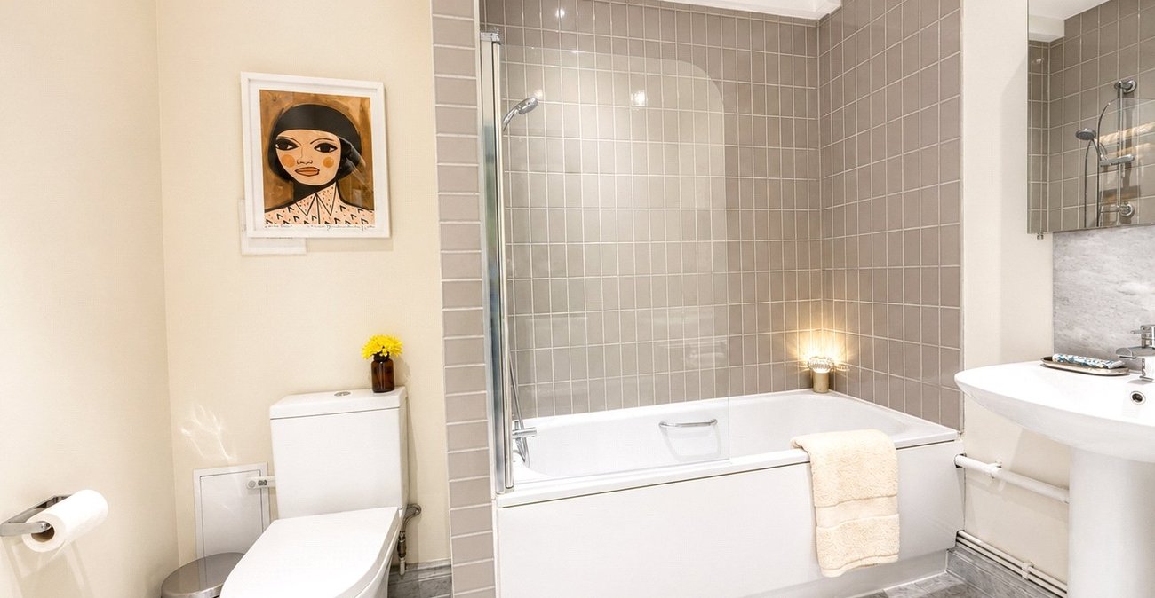 1 bedroom property for sale in London | Robinson Jackson