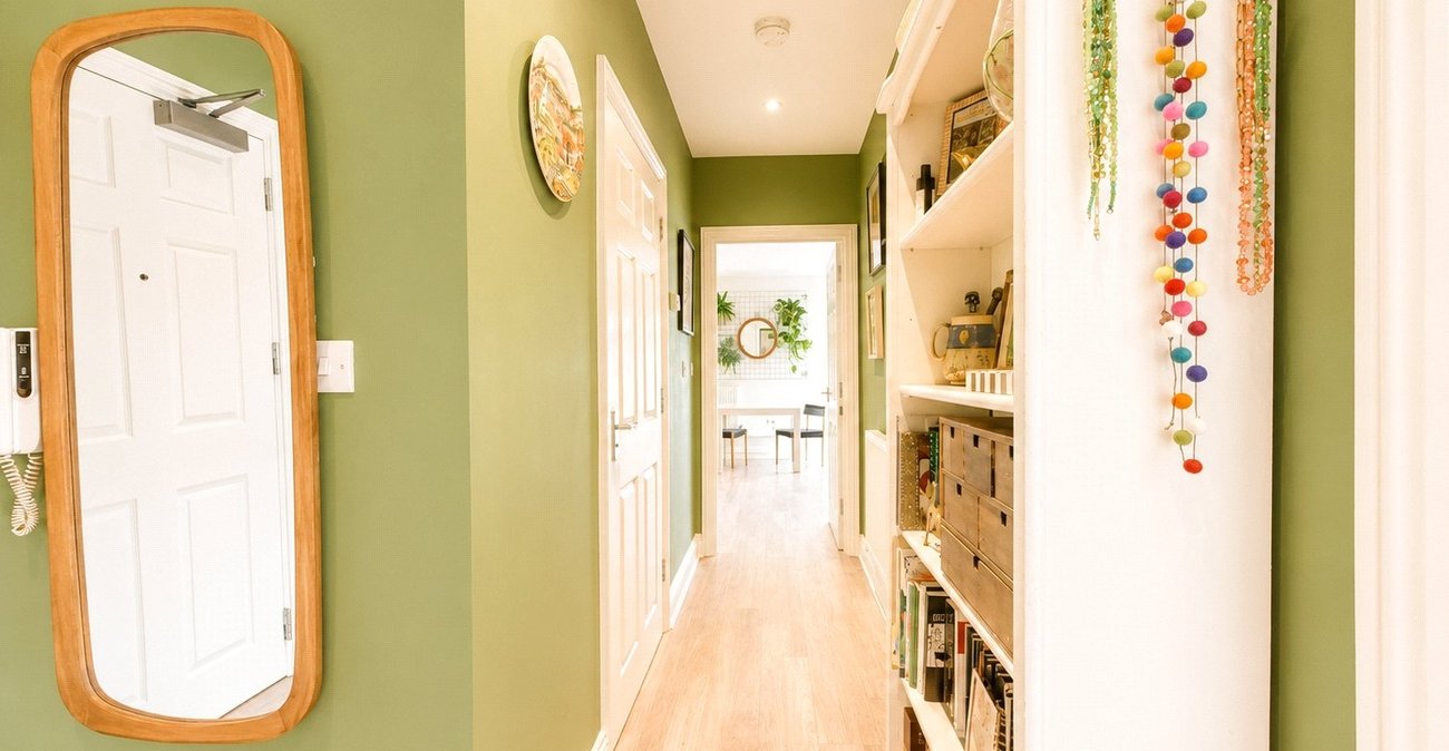 1 bedroom property for sale in London | Robinson Jackson