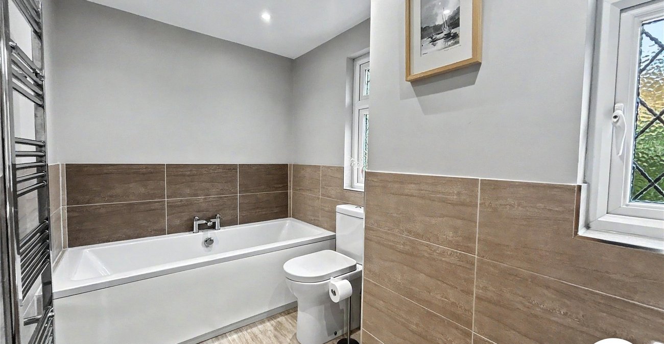 4 bedroom house for sale in Sidcup | Robinson Jackson