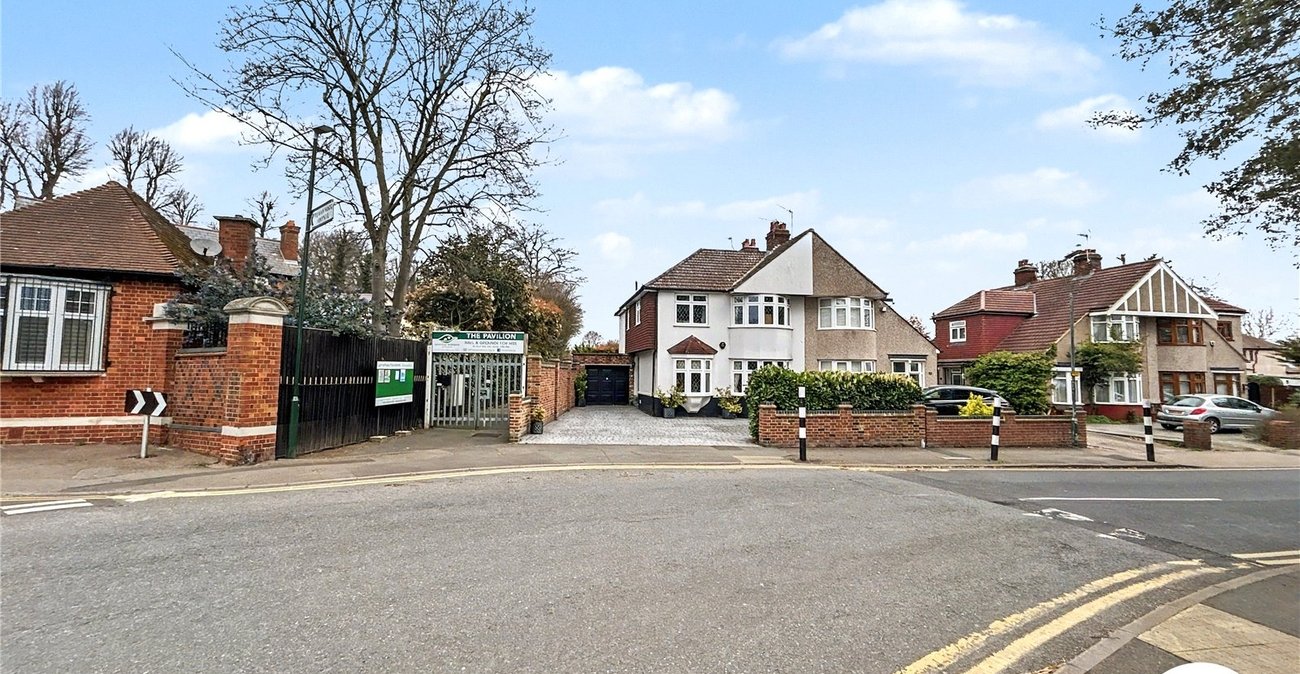 4 bedroom house for sale in Sidcup | Robinson Jackson
