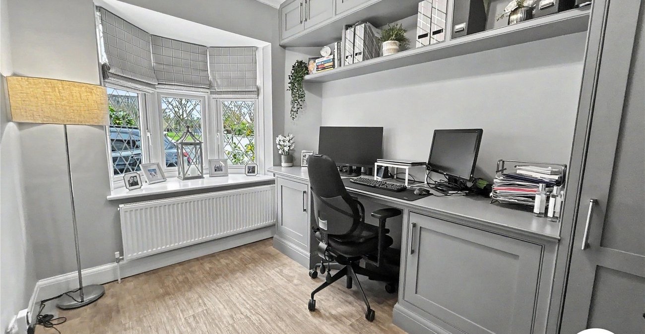 4 bedroom house for sale in Sidcup | Robinson Jackson