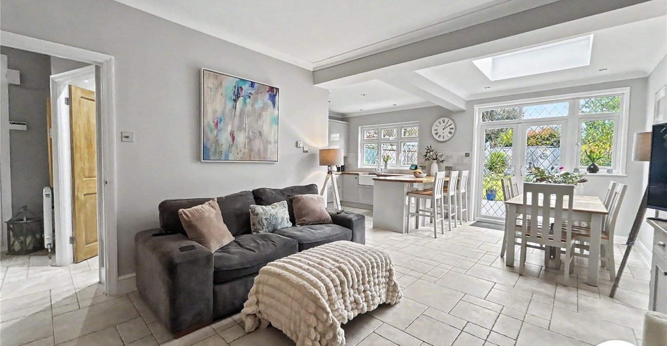 4 bedroom house for sale in Sidcup | Robinson Jackson