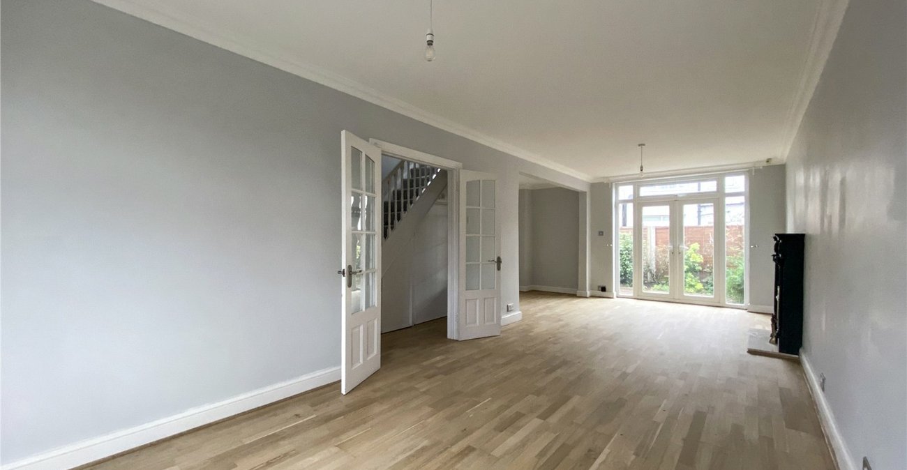 3 bedroom house for sale in Sidcup | Robinson Jackson