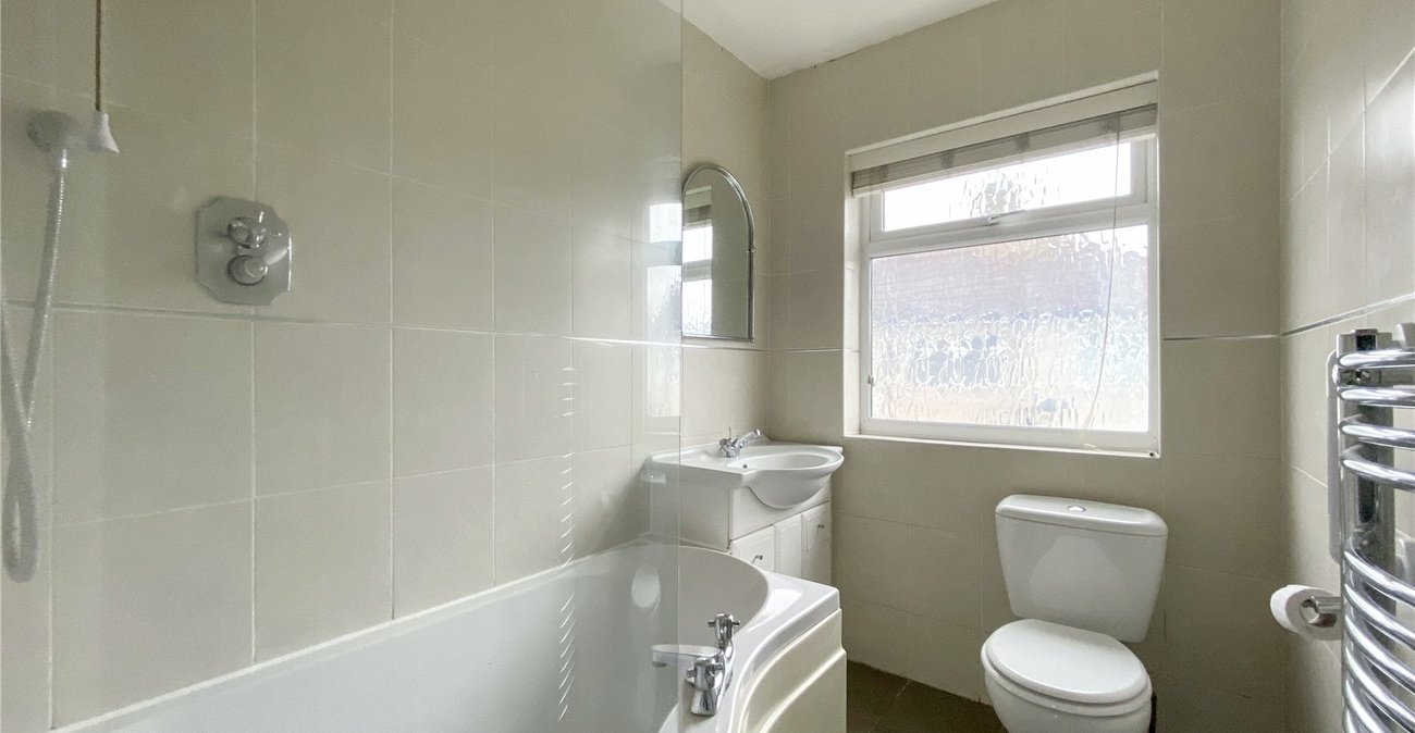 3 bedroom house for sale in Sidcup | Robinson Jackson