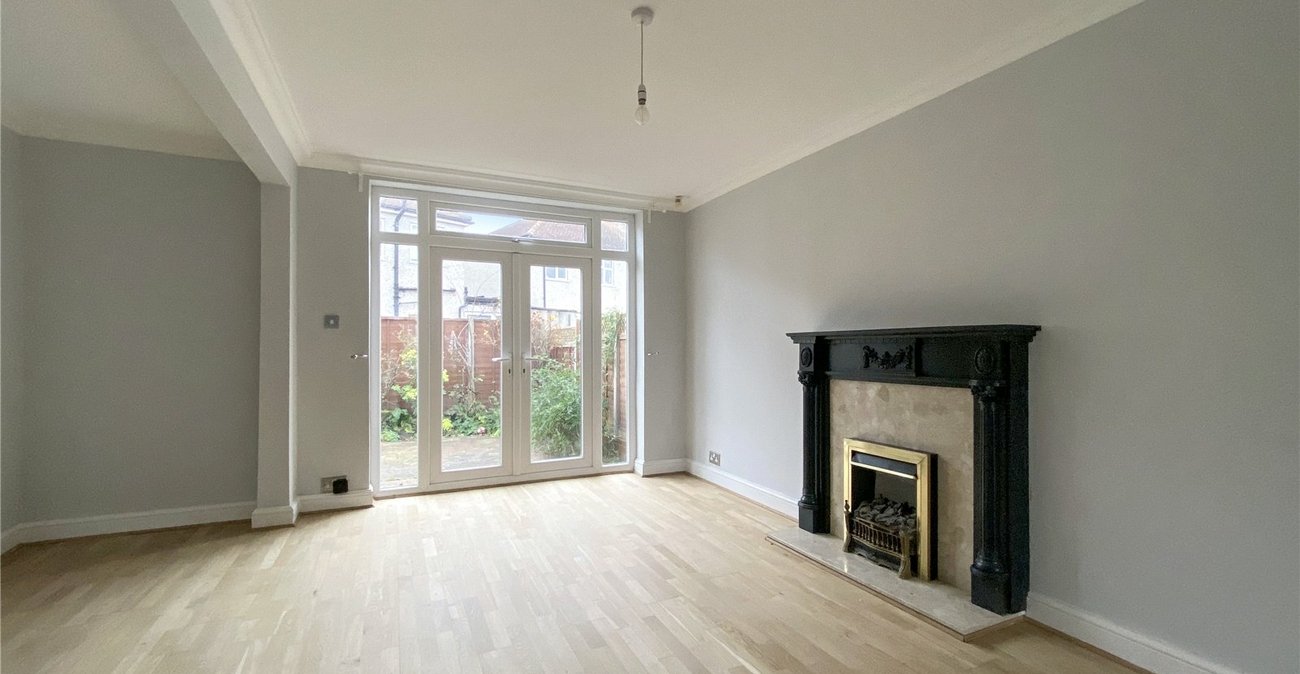 3 bedroom house for sale in Sidcup | Robinson Jackson