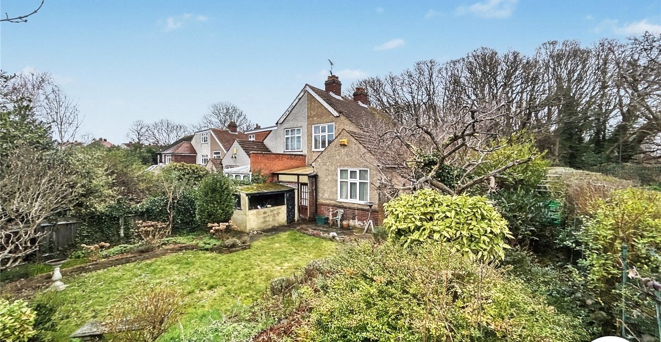 3 bedroom house for sale in Sidcup | Robinson Jackson