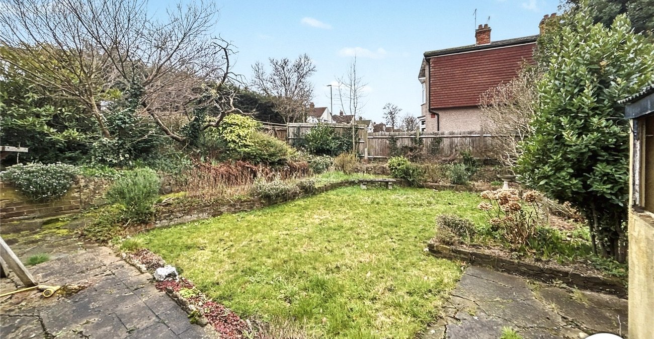 3 bedroom house for sale in Sidcup | Robinson Jackson