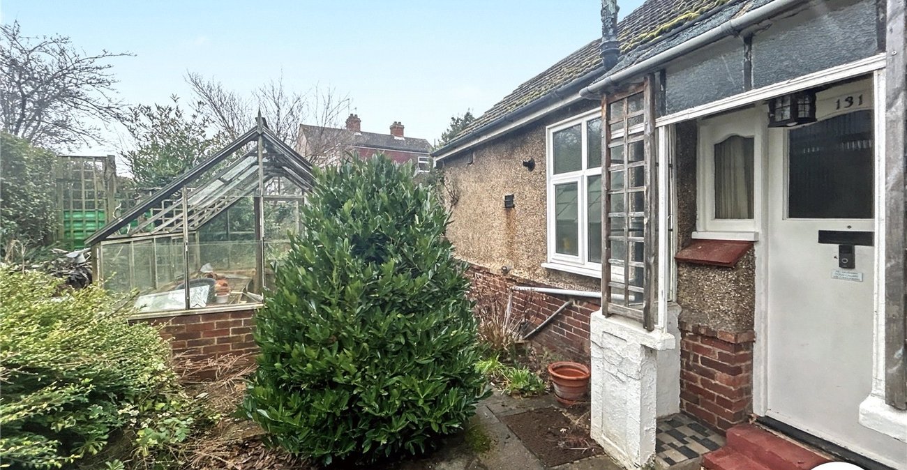 3 bedroom house for sale in Sidcup | Robinson Jackson