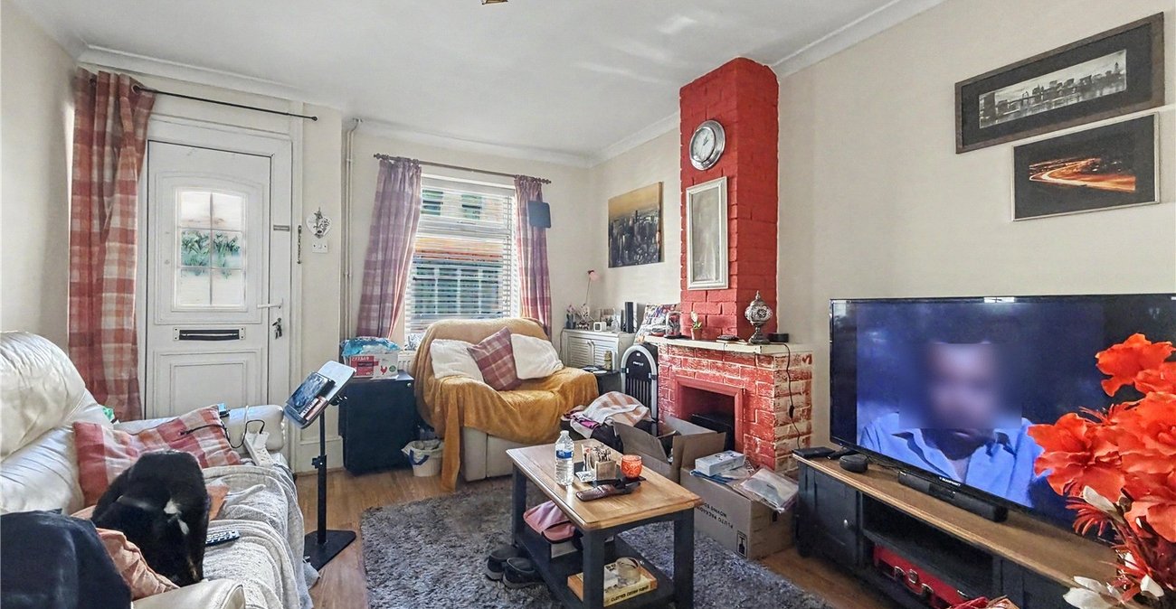 2 bedroom house for sale in Gillingham | Robinson Michael & Jackson