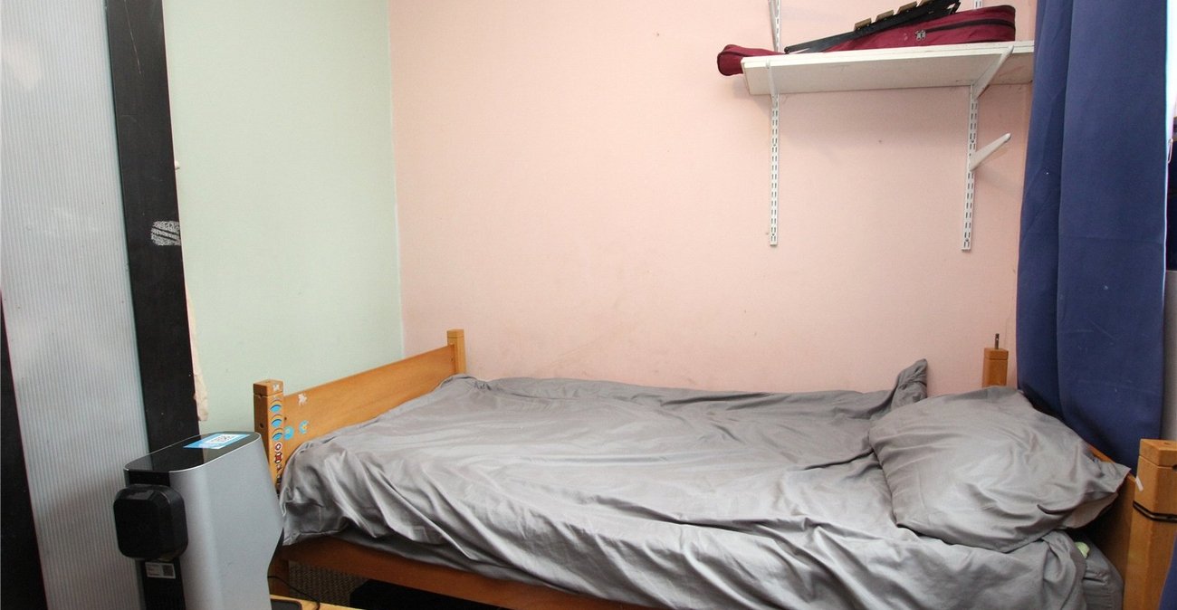 3 bedroom property for sale in Woolwich | Robinson Jackson