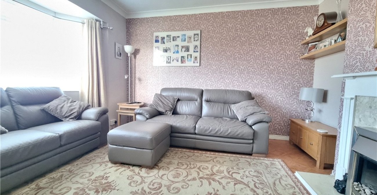 2 bedroom house for sale in St Mary Cray | Robinson Jackson