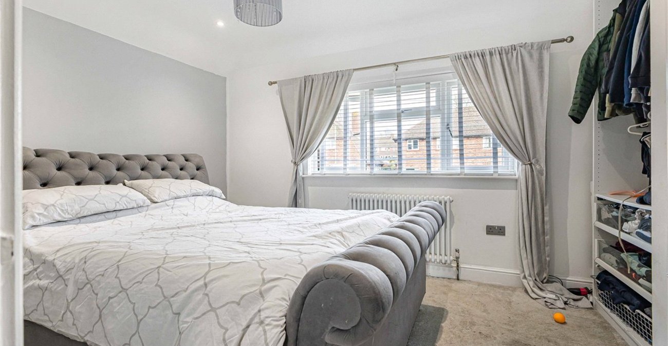 2 bedroom house for sale in St Mary Cray | Robinson Jackson