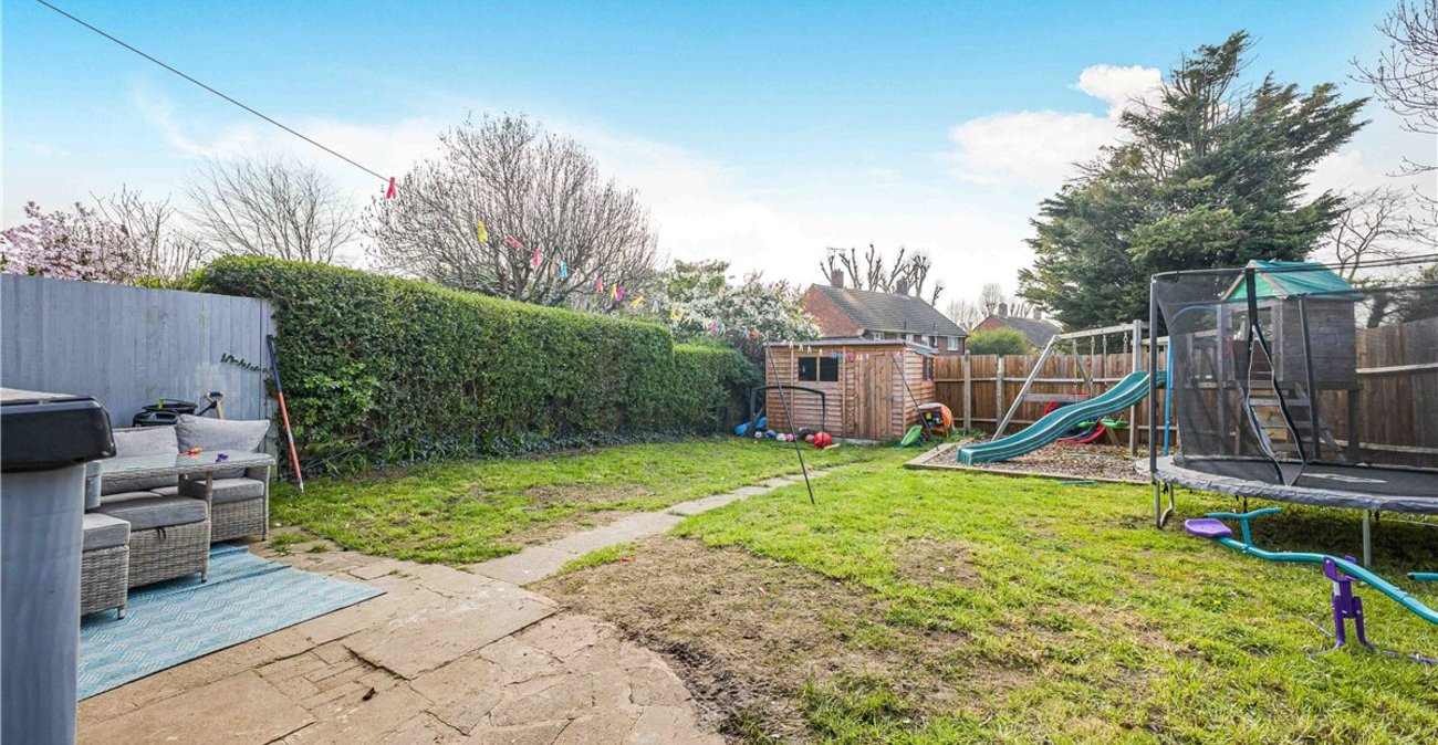 2 bedroom house for sale in St Mary Cray | Robinson Jackson
