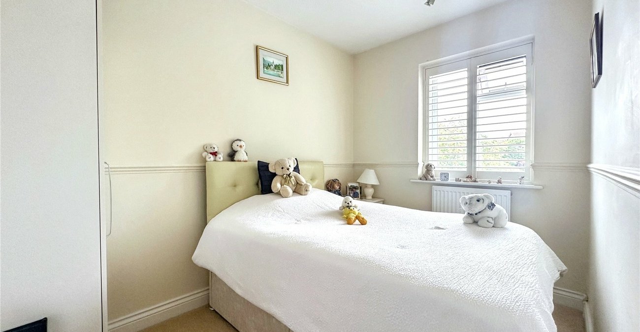 3 bedroom house for sale in Rainham | Robinson Michael & Jackson