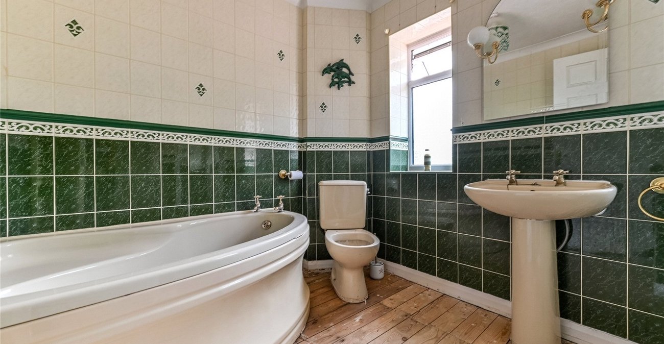 3 bedroom house for sale in Bredgar | Robinson Michael & Jackson