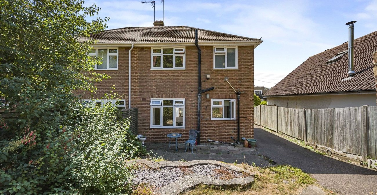 3 bedroom house for sale in Cuxton | Robinson Michael & Jackson
