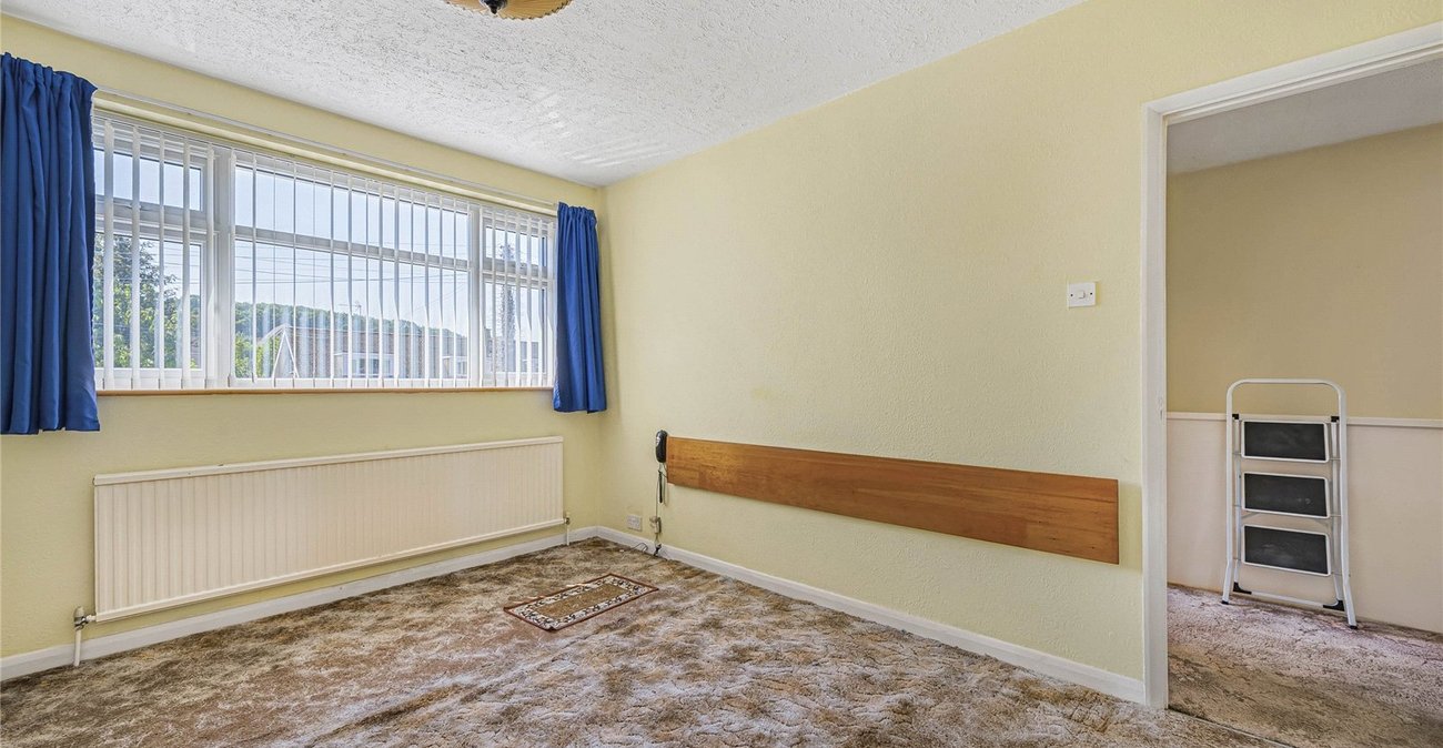 3 bedroom house for sale in Cuxton | Robinson Michael & Jackson