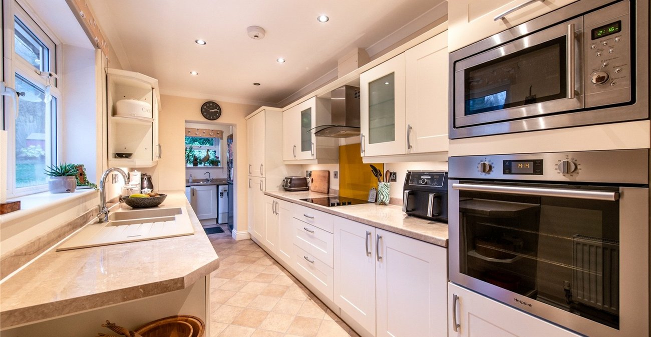 4 bedroom house for sale in Cuxton | Robinson Michael & Jackson