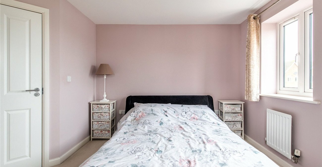 3 bedroom property for sale in Minster on Sea | Robinson Michael & Jackson