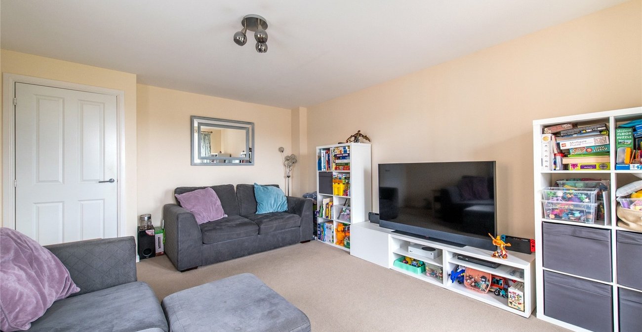 3 bedroom property for sale in Minster on Sea | Robinson Michael & Jackson