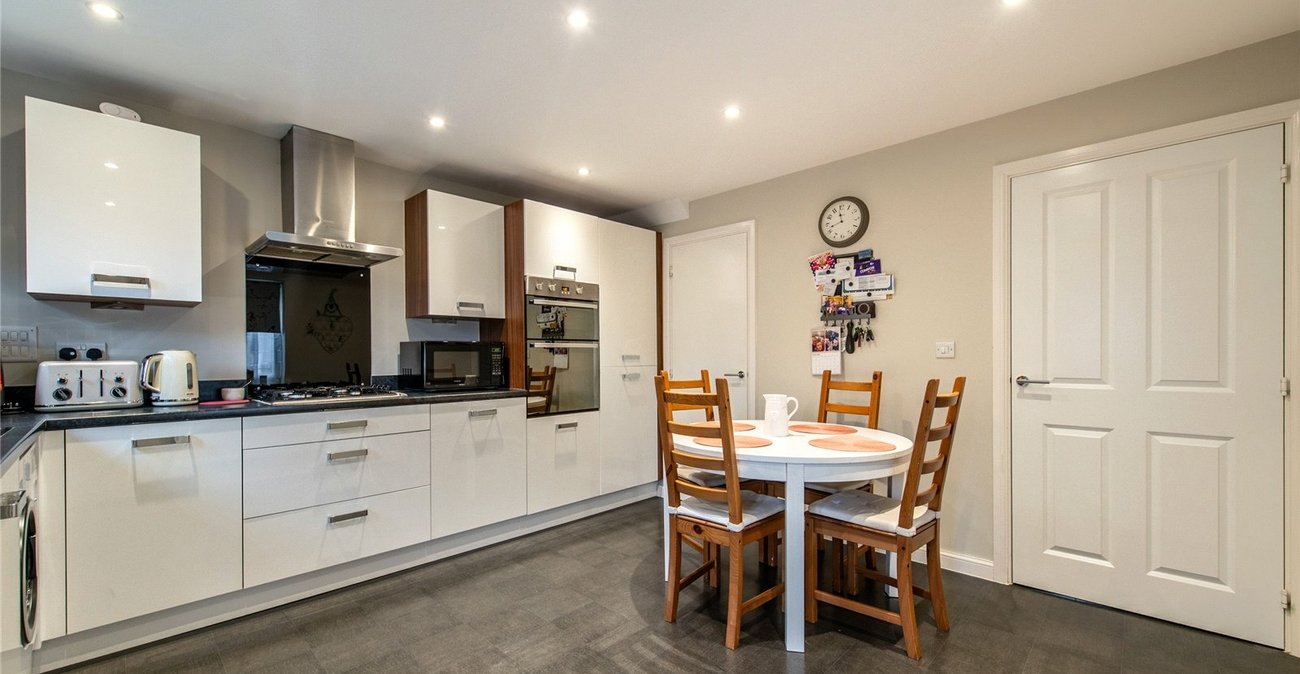 3 bedroom property for sale in Minster on Sea | Robinson Michael & Jackson