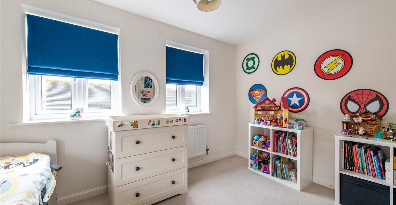 3 bedroom property for sale in Minster on Sea | Robinson Michael & Jackson