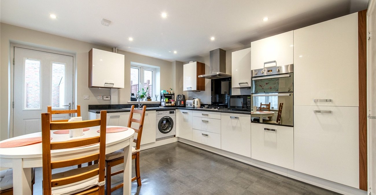 3 bedroom property for sale in Minster on Sea | Robinson Michael & Jackson