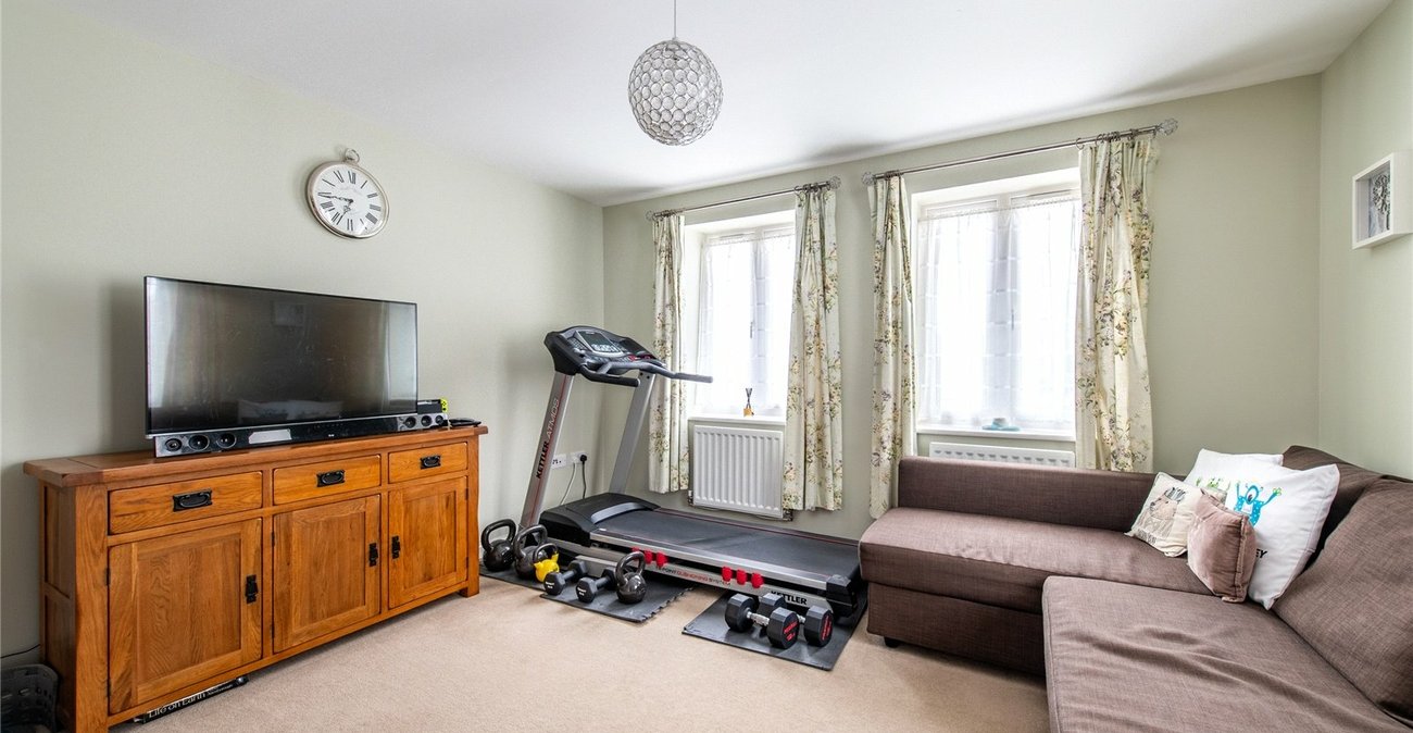 3 bedroom property for sale in Minster on Sea | Robinson Michael & Jackson