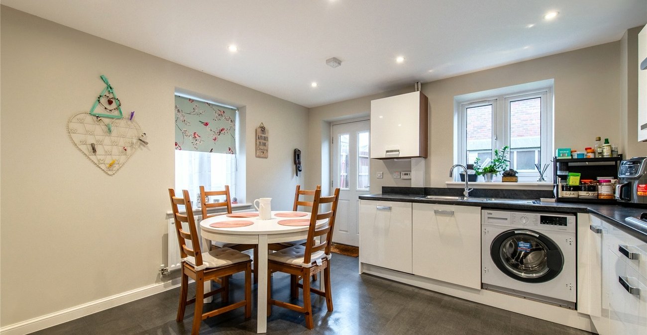 3 bedroom property for sale in Minster on Sea | Robinson Michael & Jackson