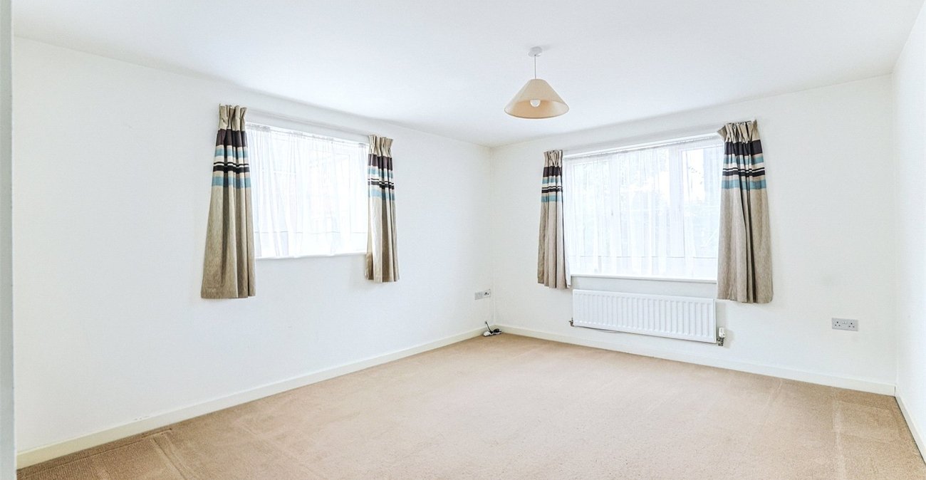 3 bedroom house for sale in Minster on Sea | Robinson Michael & Jackson