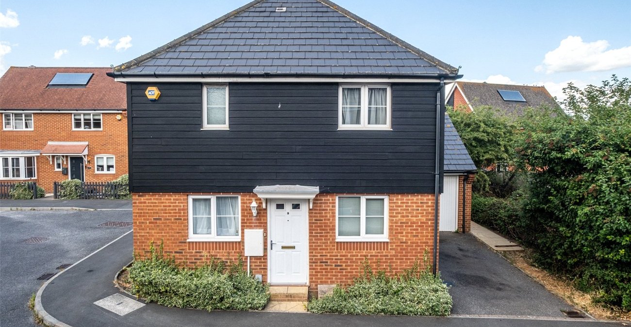 3 bedroom house for sale in Minster on Sea | Robinson Michael & Jackson