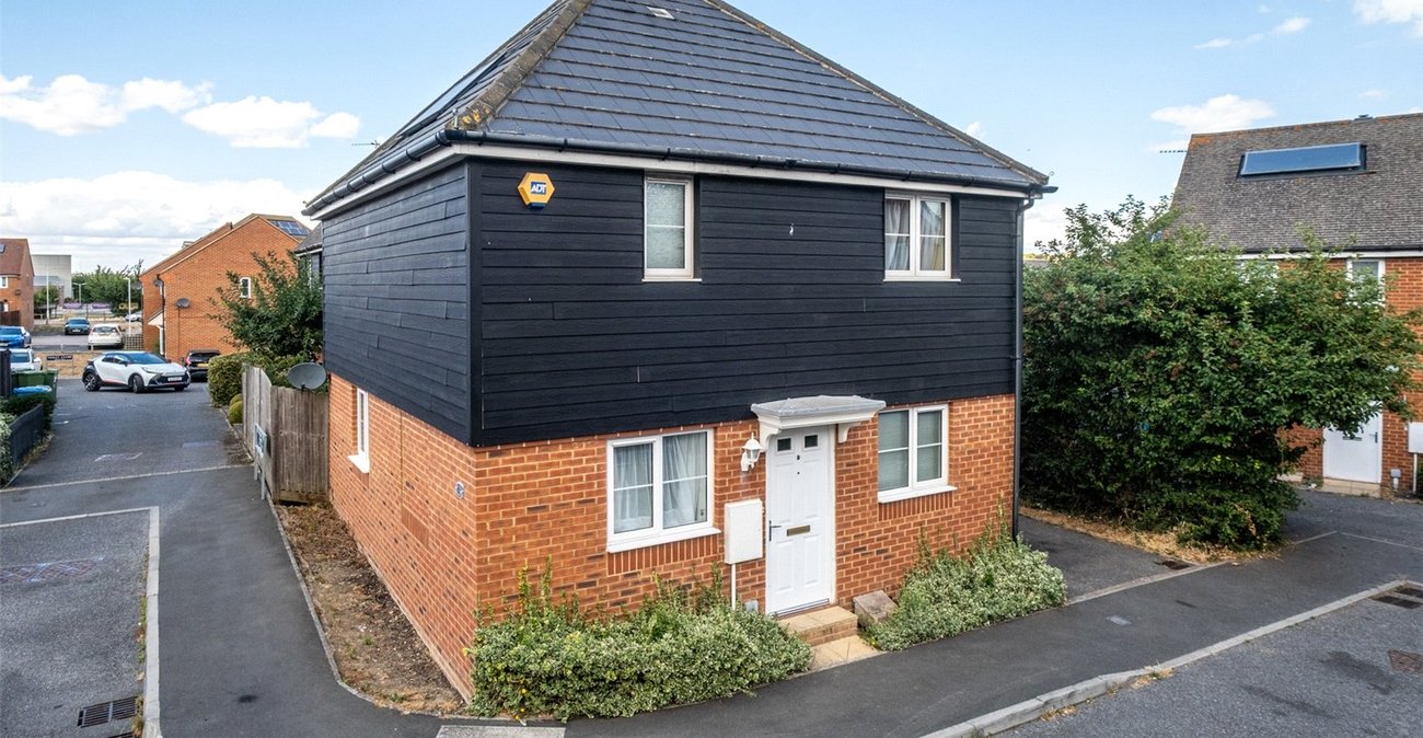 3 bedroom house for sale in Minster on Sea | Robinson Michael & Jackson