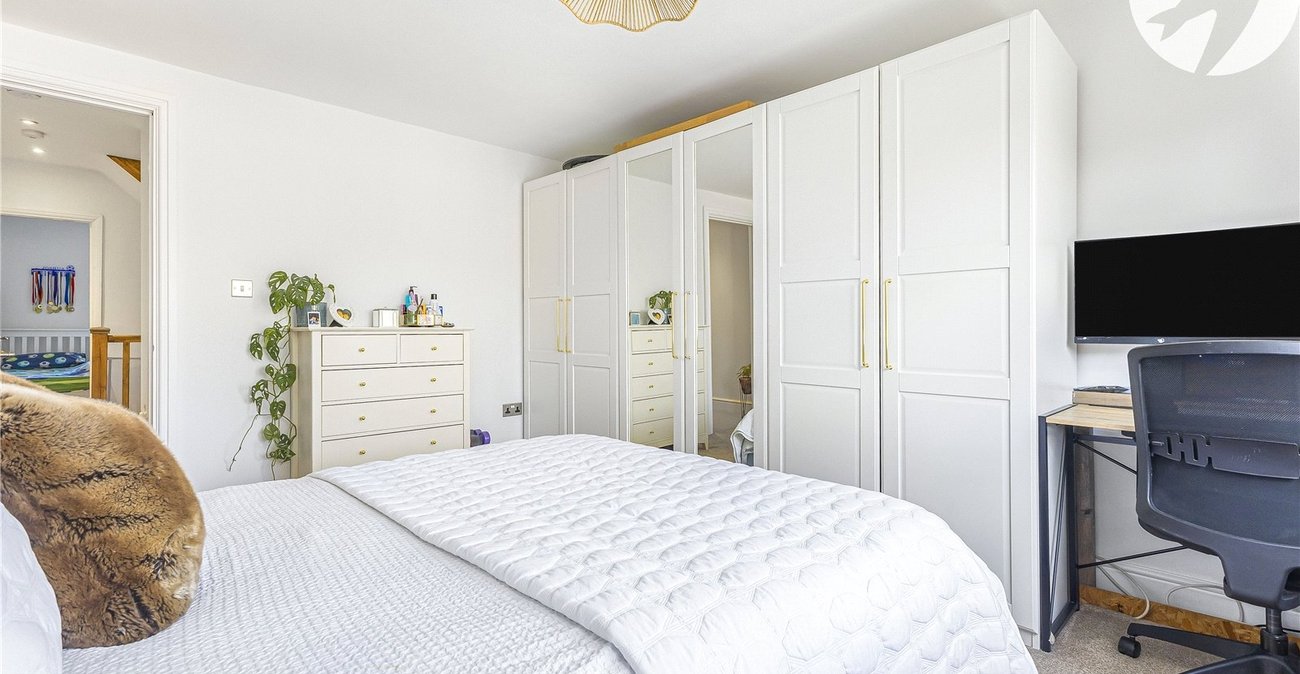 3 bedroom house for sale in Swanley | Robinson Jackson