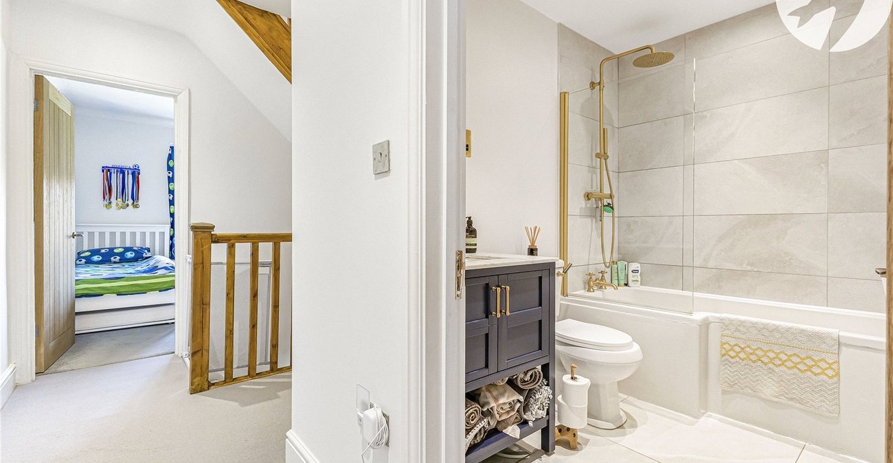 3 bedroom house for sale in Swanley | Robinson Jackson