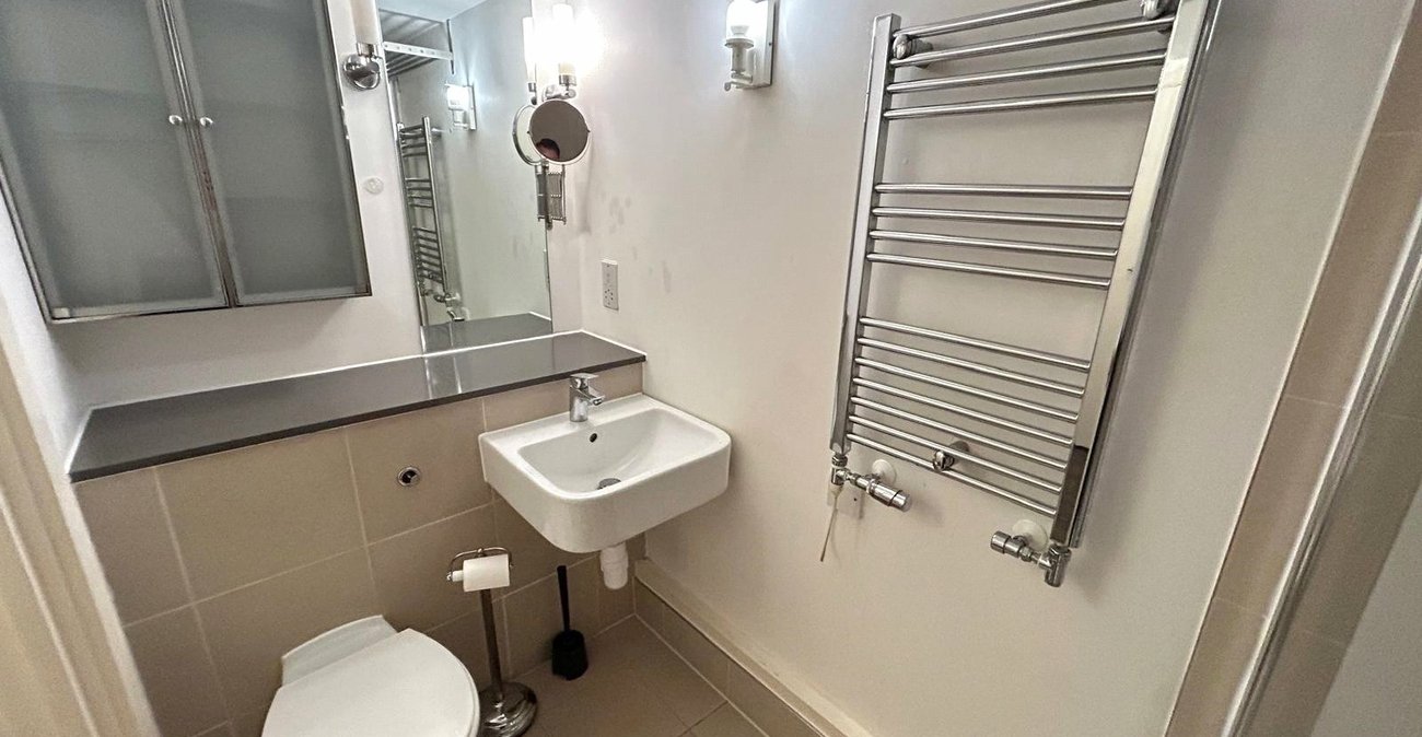 1 bedroom property for sale in Woolwich | Robinson Jackson