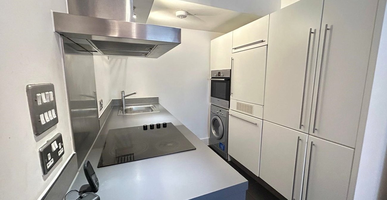 1 bedroom property for sale in Woolwich | Robinson Jackson